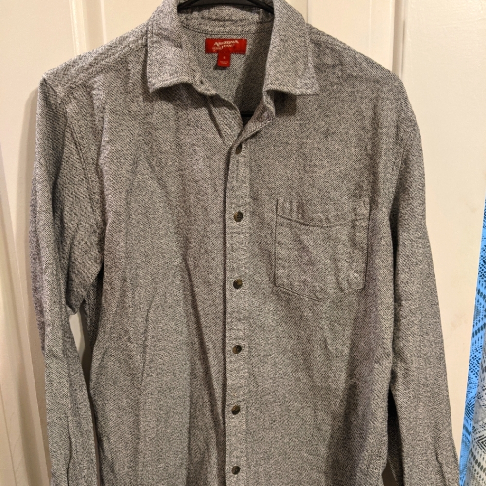 Black-White Long Sleeve Shirt